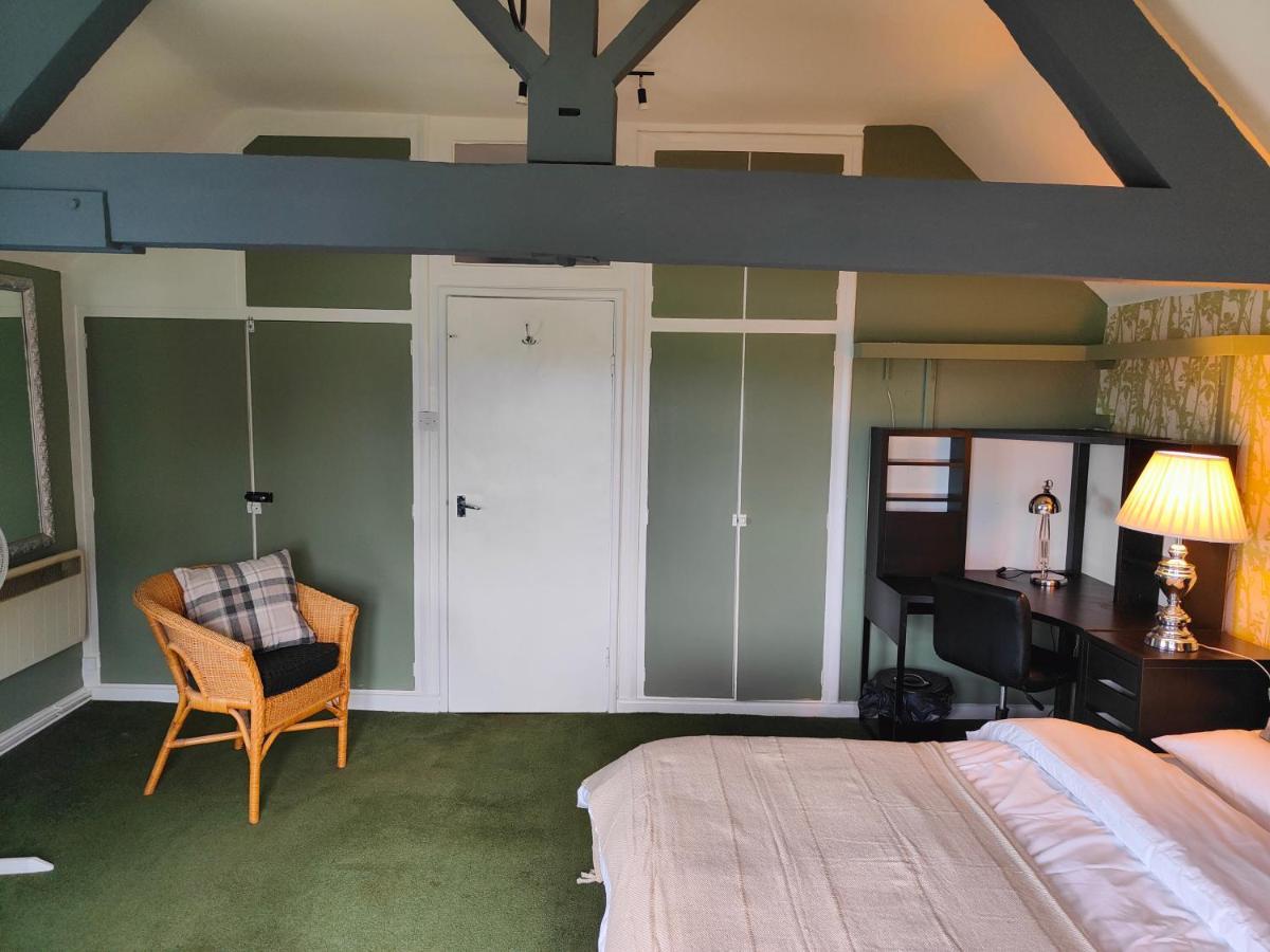 Mackworth House Farm * Derby